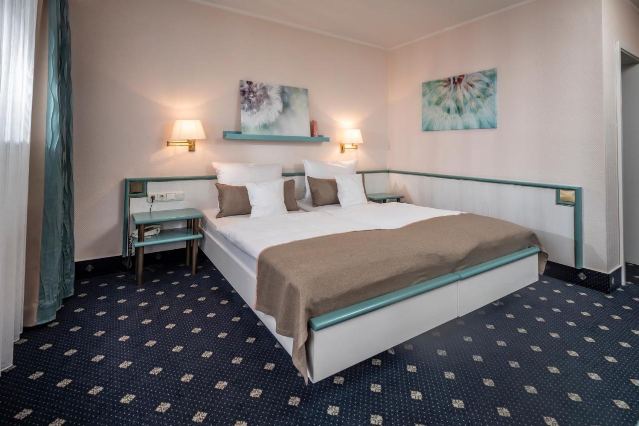Panorama Hotel 3*